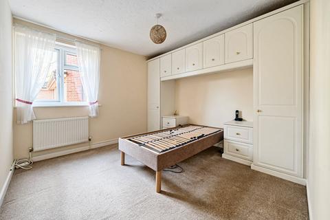 1 bedroom flat for sale, Winchester Road, Hampshire SO53