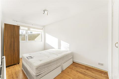 3 bedroom flat to rent, Cleveland Way, Whitechapel E1