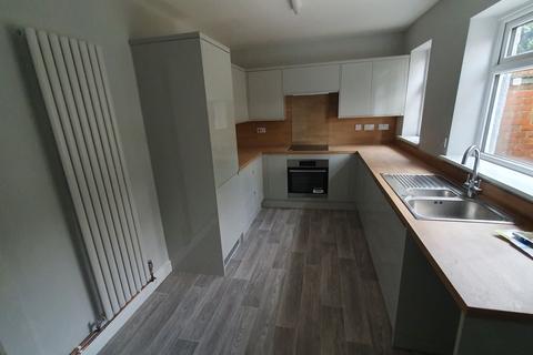 5 Bridgnorth Road, Trescott, Wolverhampton, WV6 7EU