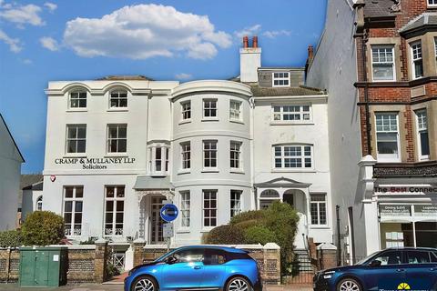 4 bedroom townhouse for sale, South Street, Eastbourne, East Sussex, BN21 4LR