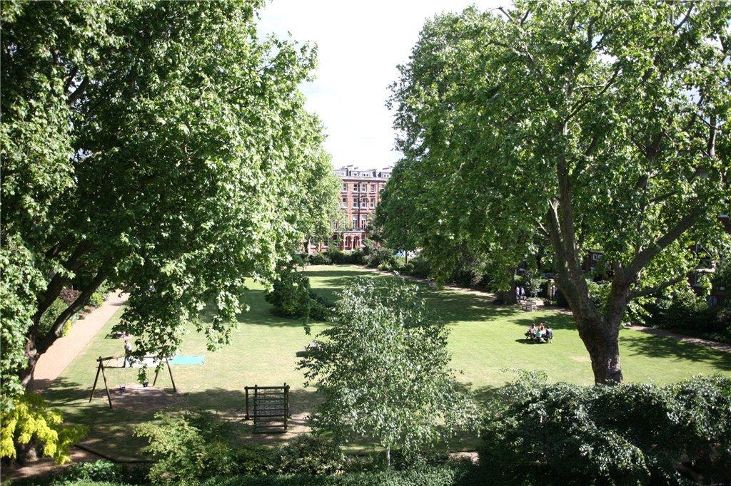 Nevern Square