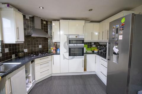 4 bedroom semi-detached house for sale, Beatty Road, North Evington