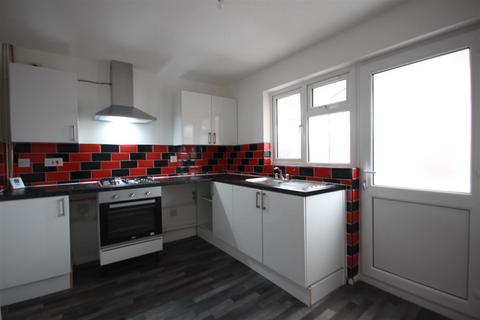 2 bedroom end of terrace house to rent, Kent Street North, Birmingham