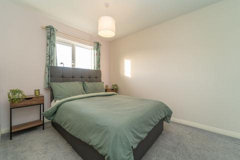 2 bedroom end of terrace house for sale, Netherwood Park, Livingston EH54