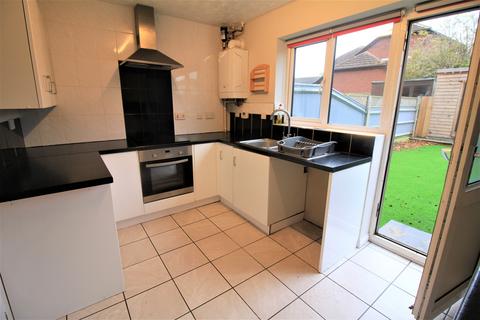 2 bedroom terraced house to rent, Riverdene Mews, Taverham NR8