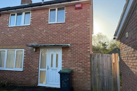 4 bedroom house to rent, Ramsdale Avenue, Havant, PO9