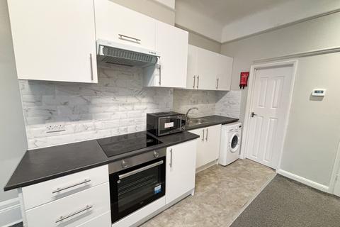 1 bedroom flat to rent, Belgrave Road, London, IG1