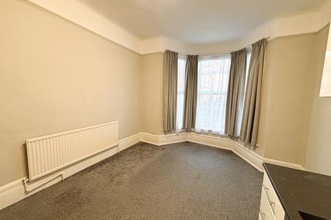 1 bedroom flat to rent, Belgrave Road, London, IG1