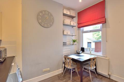 1 bedroom ground floor flat for sale, Elmdale Road, London, Greater London. N13