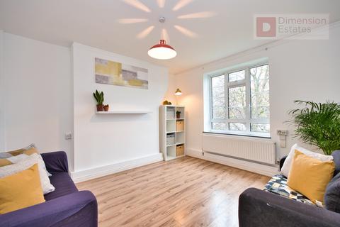 2 bedroom terraced house to rent, Kingsmead House, Homerton Road, London, E9