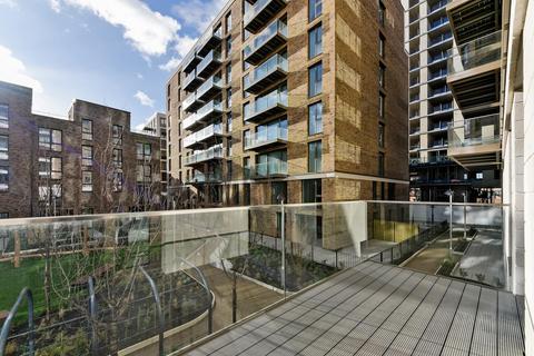 1 bedroom apartment to rent, Commodore House, Royal Wharf, London, E16