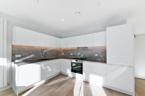 1 bedroom apartment to rent, Commodore House, Royal Wharf, London, E16