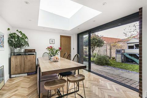 3 bedroom barn conversion for sale, Oxford Street, Newmarket CB8