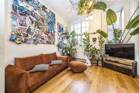 2 bedroom flat for sale, Cooper Road, London NW10