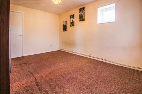 1 bedroom apartment to rent, Rabbits Road E12