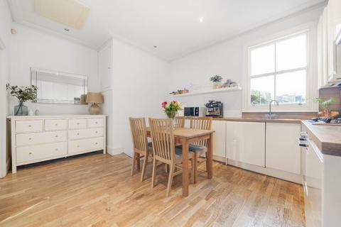 2 bedroom flat for sale, Ballater Road, SW2