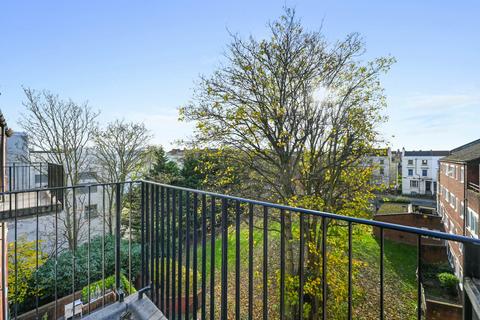 2 bedroom apartment for sale, Ollgar Close, Shepherds Bush, W12 0NF