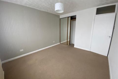 2 bedroom apartment to rent, Acorn Court, 6 Oaks Lane, Ilford, Essex, IG2