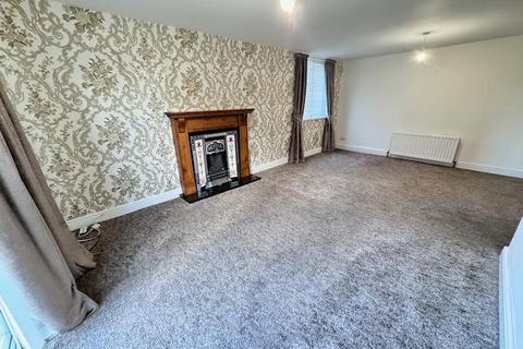 3 bedroom house to rent, Heatherlaw, Gateshead