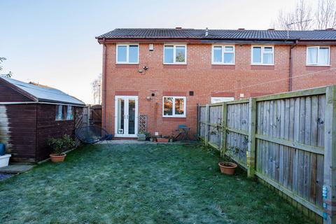 3 bedroom end of terrace house for sale, Aldborough Way, York YO26