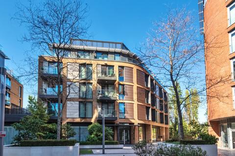 2 bedroom flat to rent, Plaza Gardens Putney SW15