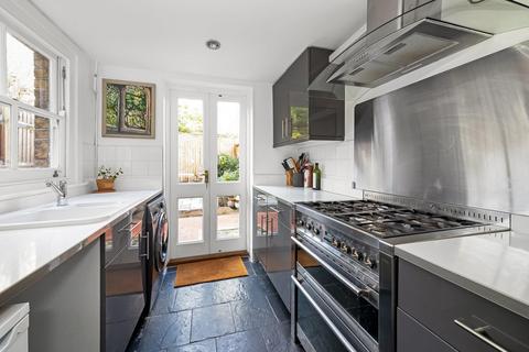 11 Princes Road, London, SE20 7JN