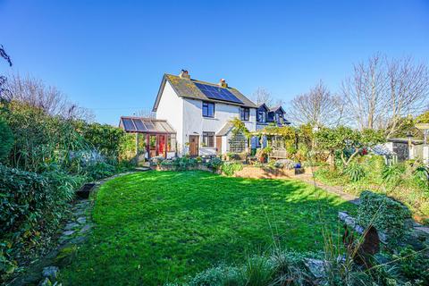 4 bedroom detached house for sale, Harley Shute Road, St. Leonards-On-Sea