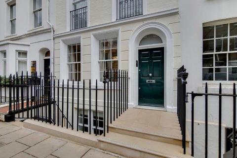 4 bedroom terraced house to rent, Dorset Street, London