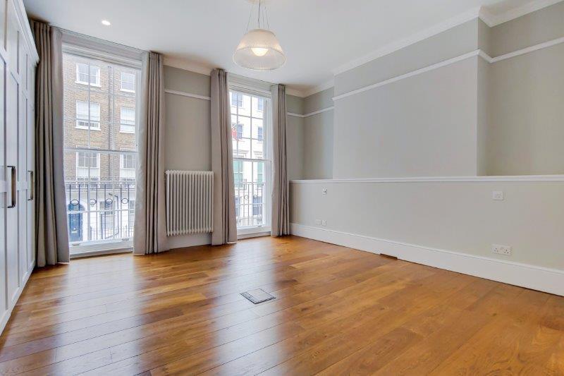 13 Master Bedroom-0.jpg