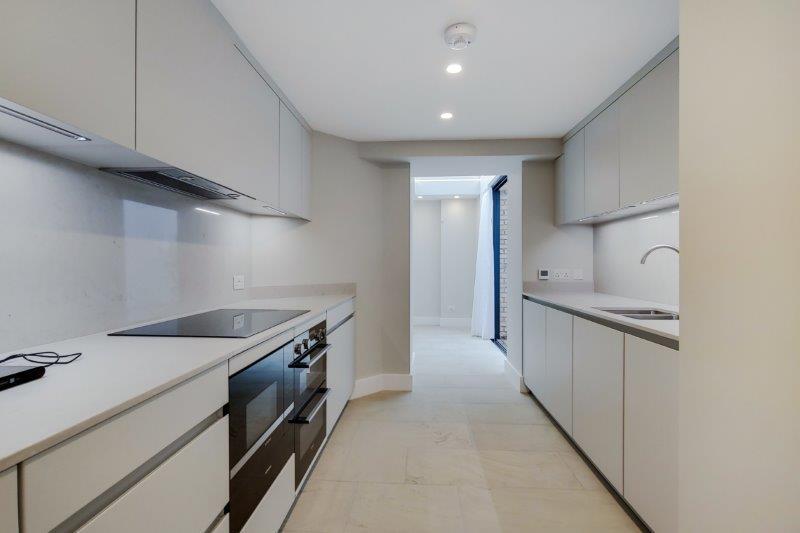 9 Kitchen-1.jpg
