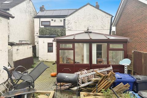 31 Chapel Lane, Harriseahead, Stoke-on-trent, ST7 4JN