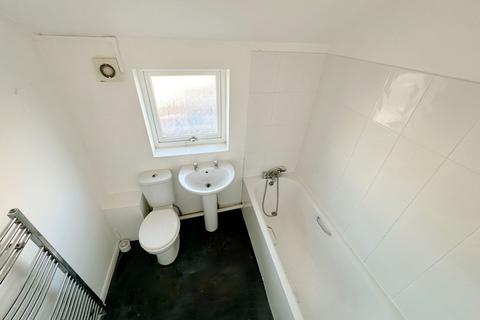 1 bedroom maisonette for sale, Hurst Grove, Bedford MK40