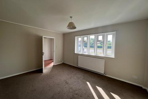 3 bedroom semi-detached house to rent, Regency Road, Malvern