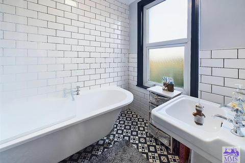 8 Goddington Road, Rochester, ME2 3DD