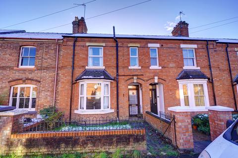 3 bedroom terraced house for sale, Cambria Road, Evesham, WR11