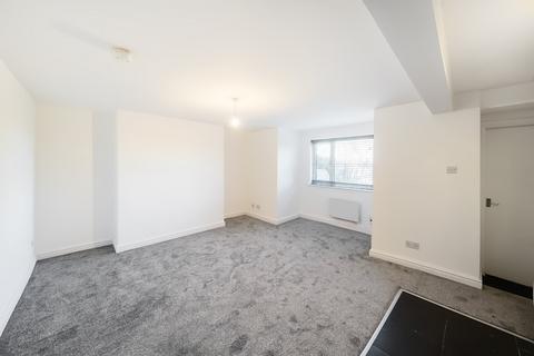 1 bedroom flat for sale, Stanningley Road, Leeds, West Yorkshire, LS12