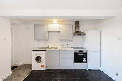 1 bedroom flat for sale, Stanningley Road, Leeds, West Yorkshire, LS12