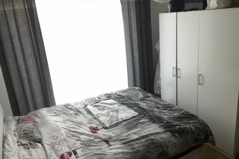 1 bedroom flat to rent, Feltham TW14