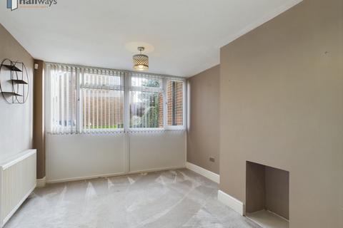 3 bedroom terraced house for sale, New Addington, Croydon CR0