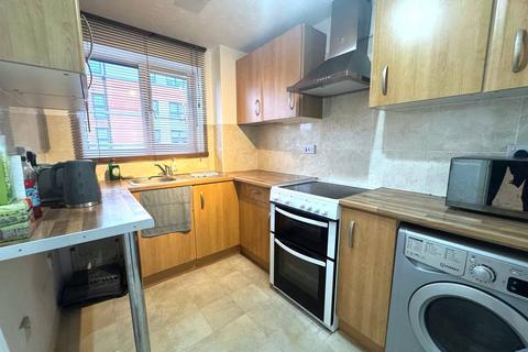 1 bedroom flat for sale, King George, , WD18