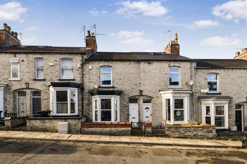 2 bedroom terraced house for sale, Russell Street, Off Scarcroft Road