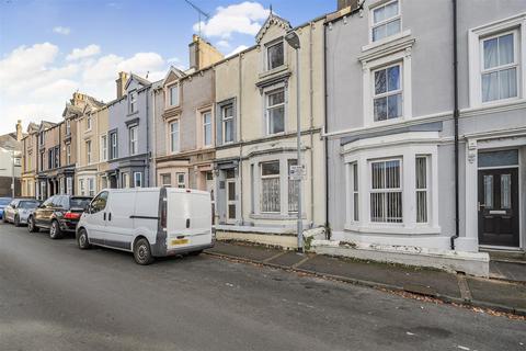 4 bedroom terraced house for sale, Bank Road, Workington CA14