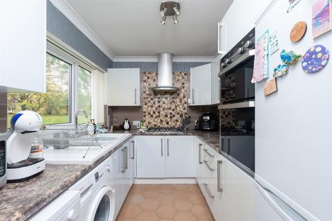 3 bedroom end of terrace house for sale, Millfield New Ash Green, New Ash Green, Longfield, Kent