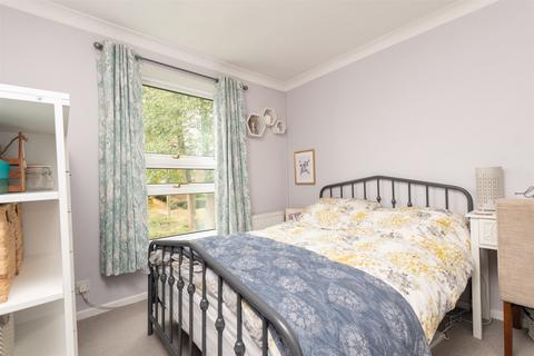 3 bedroom end of terrace house for sale, Millfield New Ash Green, New Ash Green, Longfield, Kent