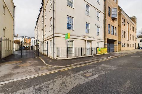 undefined, Henley Court, Gloucester