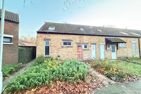 4 bedroom end of terrace house to rent, Cissbury Road, Northampton NN4