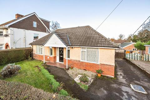 3 bedroom detached bungalow for sale, Shaftesbury Avenue, Chandler's Ford