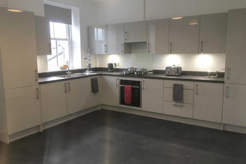 2 bedroom apartment to rent, Bath Road Buxton Derbyshire