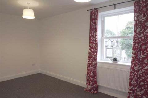 2 bedroom apartment to rent, Bath Road Buxton Derbyshire