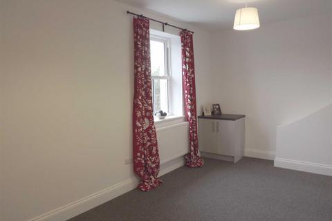 2 bedroom apartment to rent, Bath Road Buxton Derbyshire